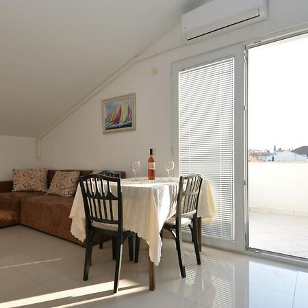 Apartmani Vedrana, Murter Exterior photo