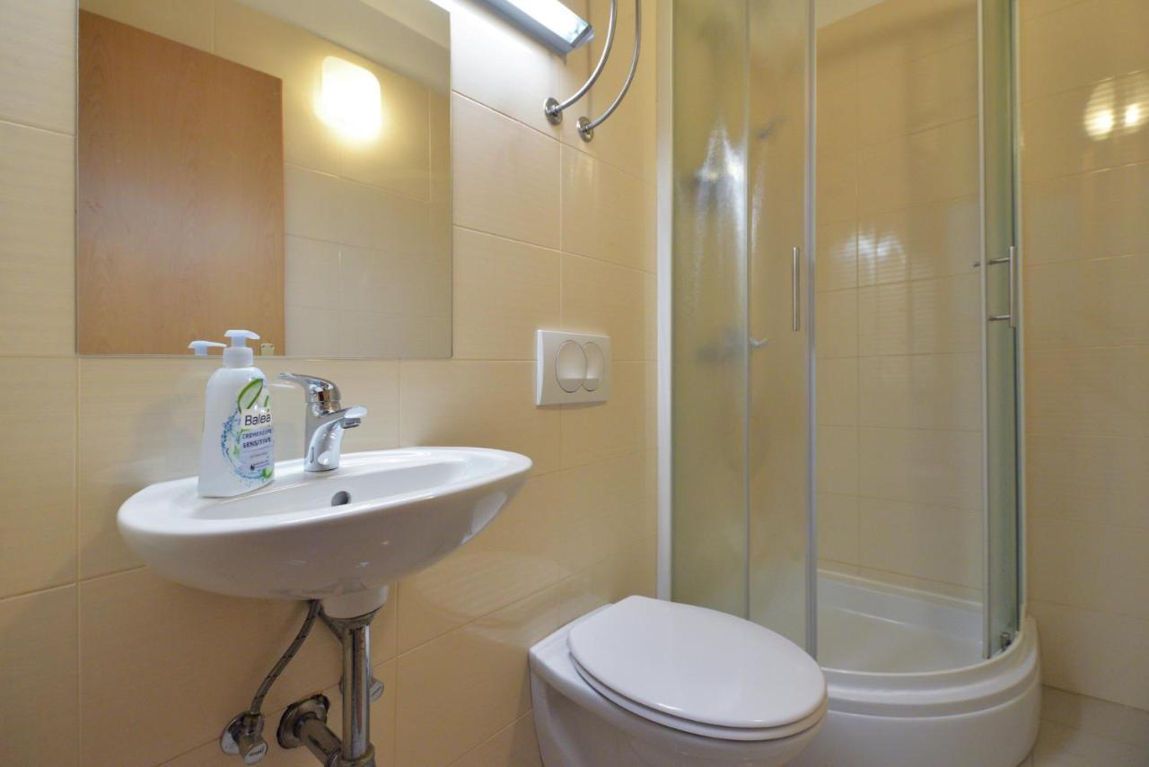 Apartmani Vedrana, Murter Exterior photo